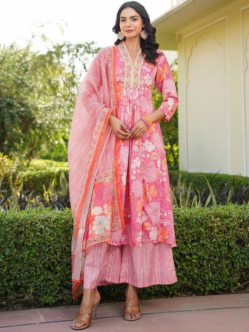 peach pink floral printed cotton kurta set with palazzo and dupatta – comfortable daily wear & festive ethnic outfit peach pink floral printed cotton kurta set with palazzo and dupatta – comfortable daily wear & festive ethnic outfit
