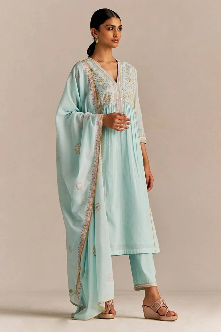 peach pink floral printed cotton kurta set with palazzo and dupatta – comfortable daily wear & festive ethnic outfit peach pink floral printed cotton kurta set with palazzo and dupatta – comfortable daily wear & festive ethnic outfit